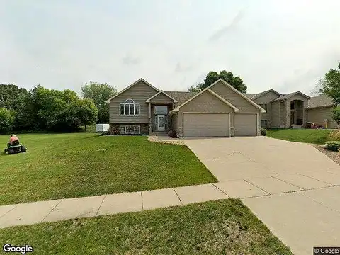 English, NEW PRAGUE, MN 56071