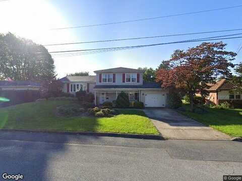 Walnut, CAMP HILL, PA 17011