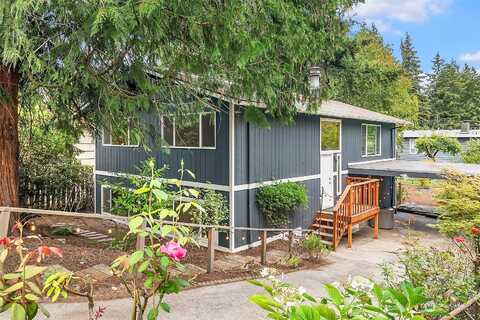 Lenora, SEATTLE, WA 98133
