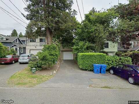 40Th, SEATTLE, WA 98125