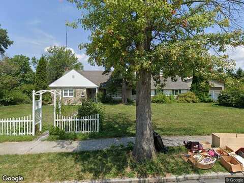 Glenwyn, LITTLESTOWN, PA 17340