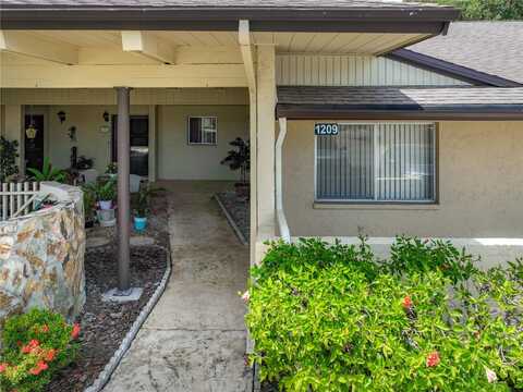 16Th, LARGO, FL 33771
