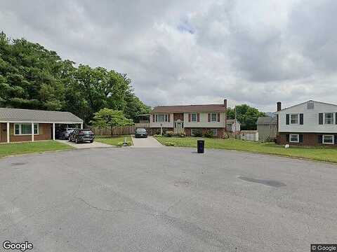 Charnwood, ROANOKE, VA 24012