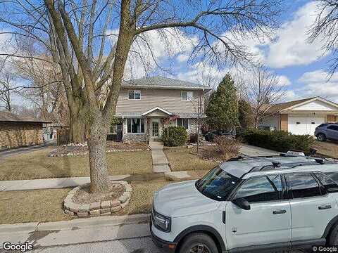 9Th, MILWAUKEE, WI 53221
