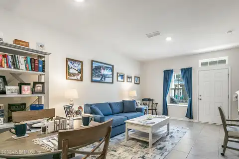 Shortline, YULEE, FL 32097