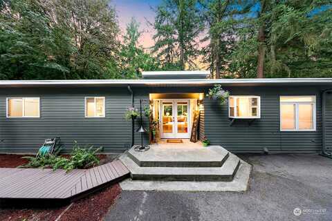 192Nd, LAKE FOREST PARK, WA 98155