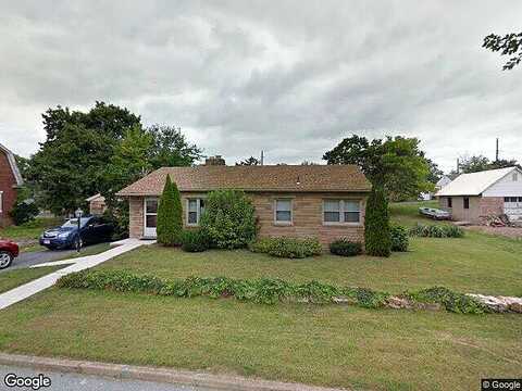 Walnut, HARRISBURG, PA 17109
