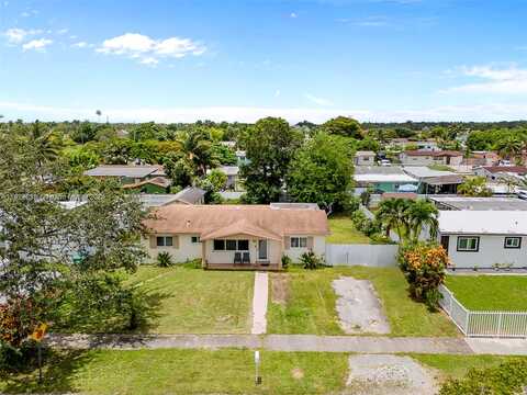 158Th, HOMESTEAD, FL 33033