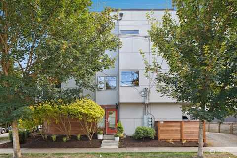 60Th, SEATTLE, WA 98116