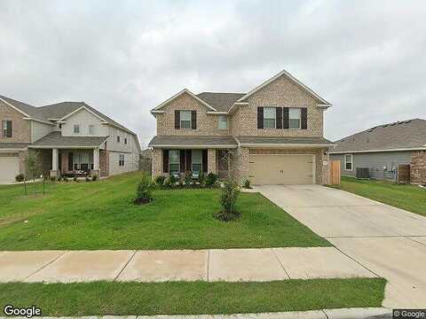 Lauren, HUTTO, TX 78634