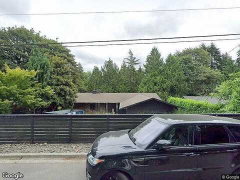 129Th, BELLEVUE, WA 98005