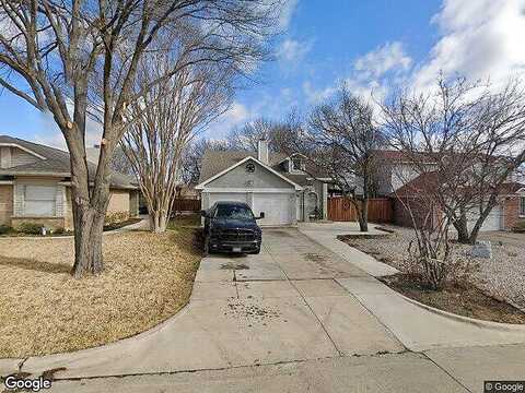 Woodfern, ARLINGTON, TX 76018