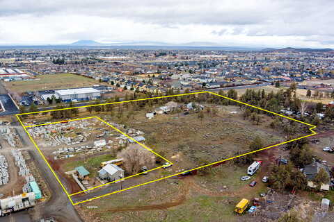 11Th, REDMOND, OR 97756