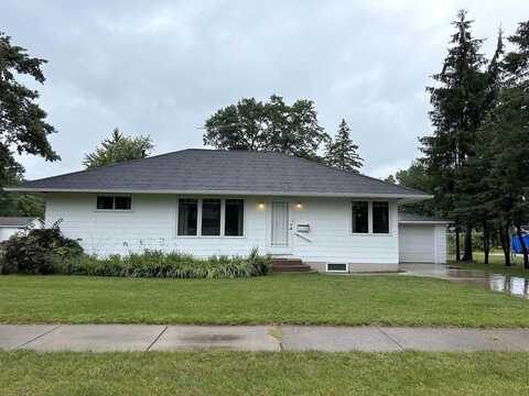 10Th, MOSINEE, WI 54455