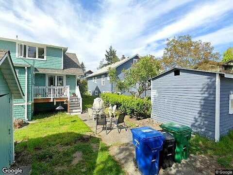 74Th, SEATTLE, WA 98117