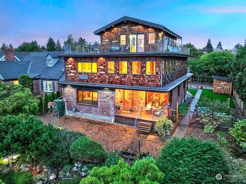 Latona, SEATTLE, WA 98115