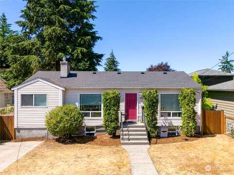 31St, SEATTLE, WA 98115