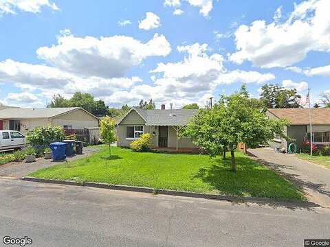 7Th, REDMOND, OR 97756