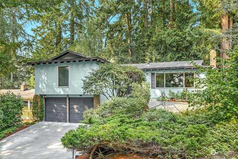 194Th, LAKE FOREST PARK, WA 98155
