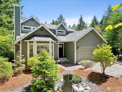 11Th, FOX ISLAND, WA 98333