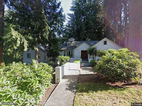 32Nd, BELLEVUE, WA 98005