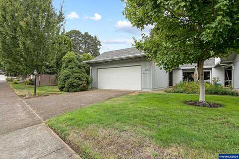 Chestnut, SALEM, OR 97304