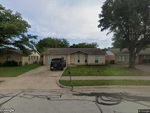 Karen, WATAUGA, TX 76148