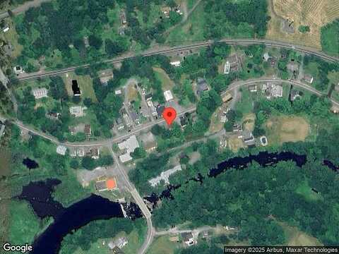 Maple Ave, Honesdale, PA 18431