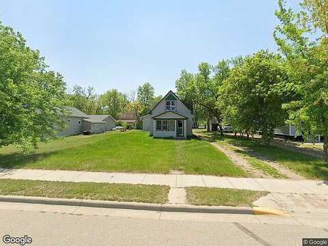 Roe St, Brooten, MN 56316