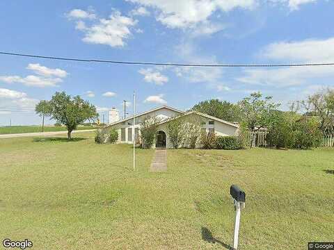 N Hackberry St, Bishop, TX 78343