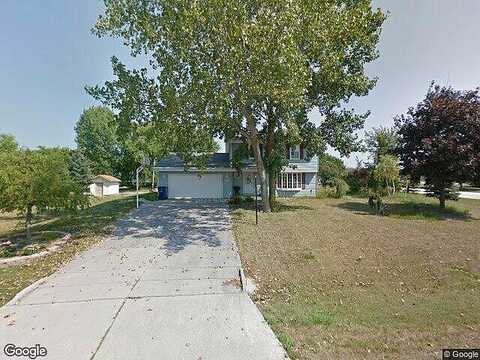 Patricia, OAK CREEK, WI 53154