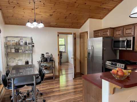 Cimarron, HOLLY LAKE RANCH, TX 75765