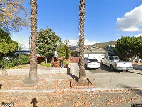 Bentwood, EL CAJON, CA 92021