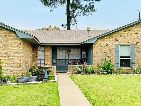 Lusk, BONHAM, TX 75418