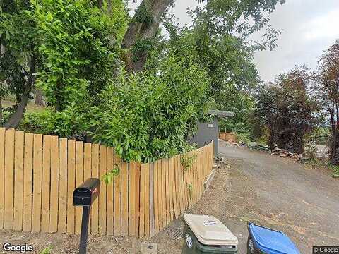 16Th, CHEHALIS, WA 98532