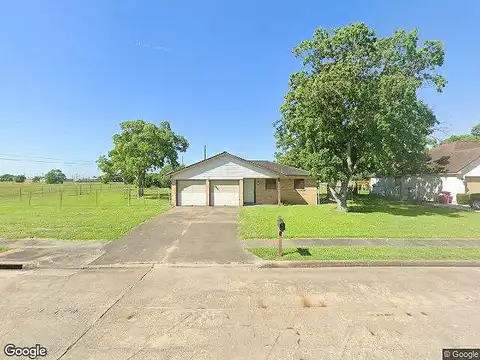 Avenue M, FREEPORT, TX 77541