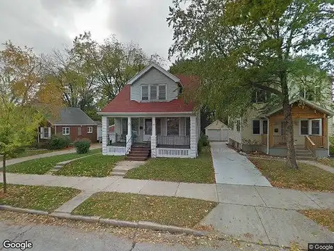 77Th, MILWAUKEE, WI 53213