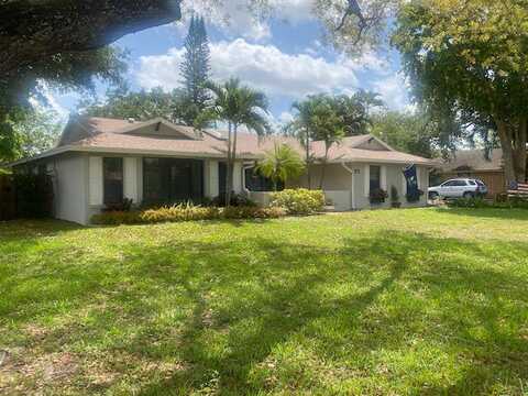 Old Country, WELLINGTON, FL 33414