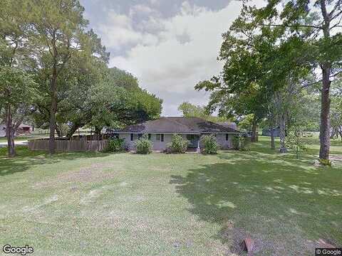 1St, ROSHARON, TX 77583