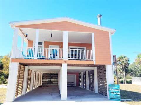 Rivers Bend, STEINHATCHEE, FL 32359