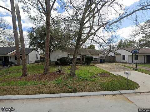 Chevy Chase, ANGLETON, TX 77515