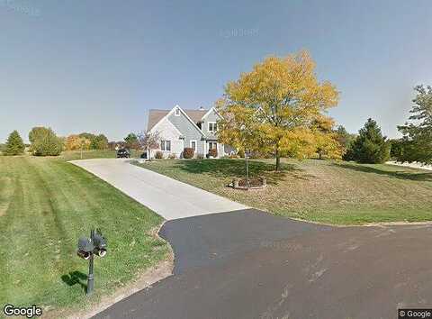 Prairieside, PEWAUKEE, WI 53072