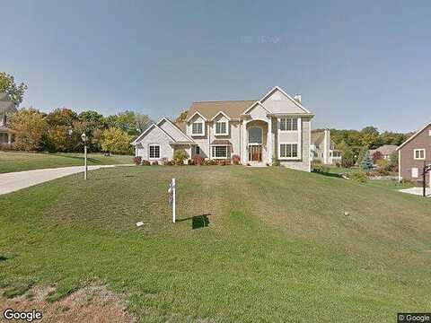Prairie Wind, PEWAUKEE, WI 53072