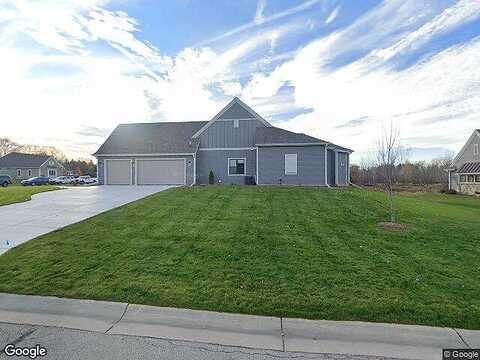 Kettle Cove, PEWAUKEE, WI 53072