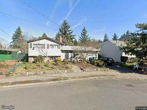 Broadway, PORTLAND, OR 97220