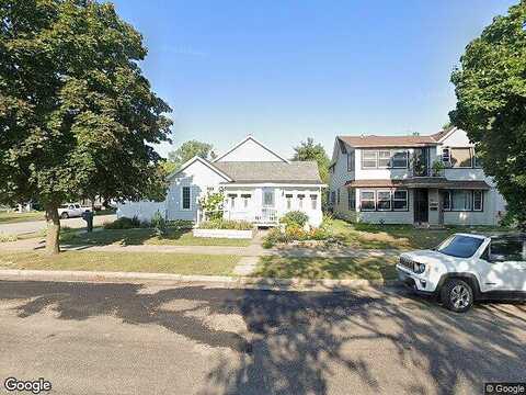 Harriet, WINONA, MN 55987