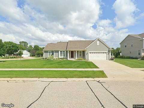 Emily, ELKHORN, WI 53121