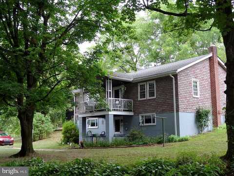 Sweet Arrow Lake, PINE GROVE, PA 17963