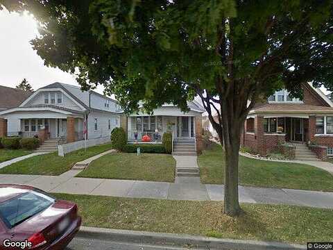 12Th, MILWAUKEE, WI 53215