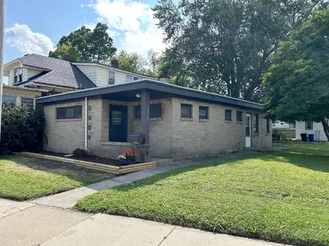 Douglas, RACINE, WI 53402